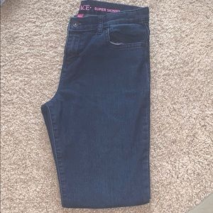 Dark Blue. Super skinny jeans.